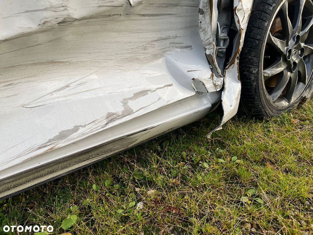 Toyota Yaris 1.5 VVT-i Style - 13