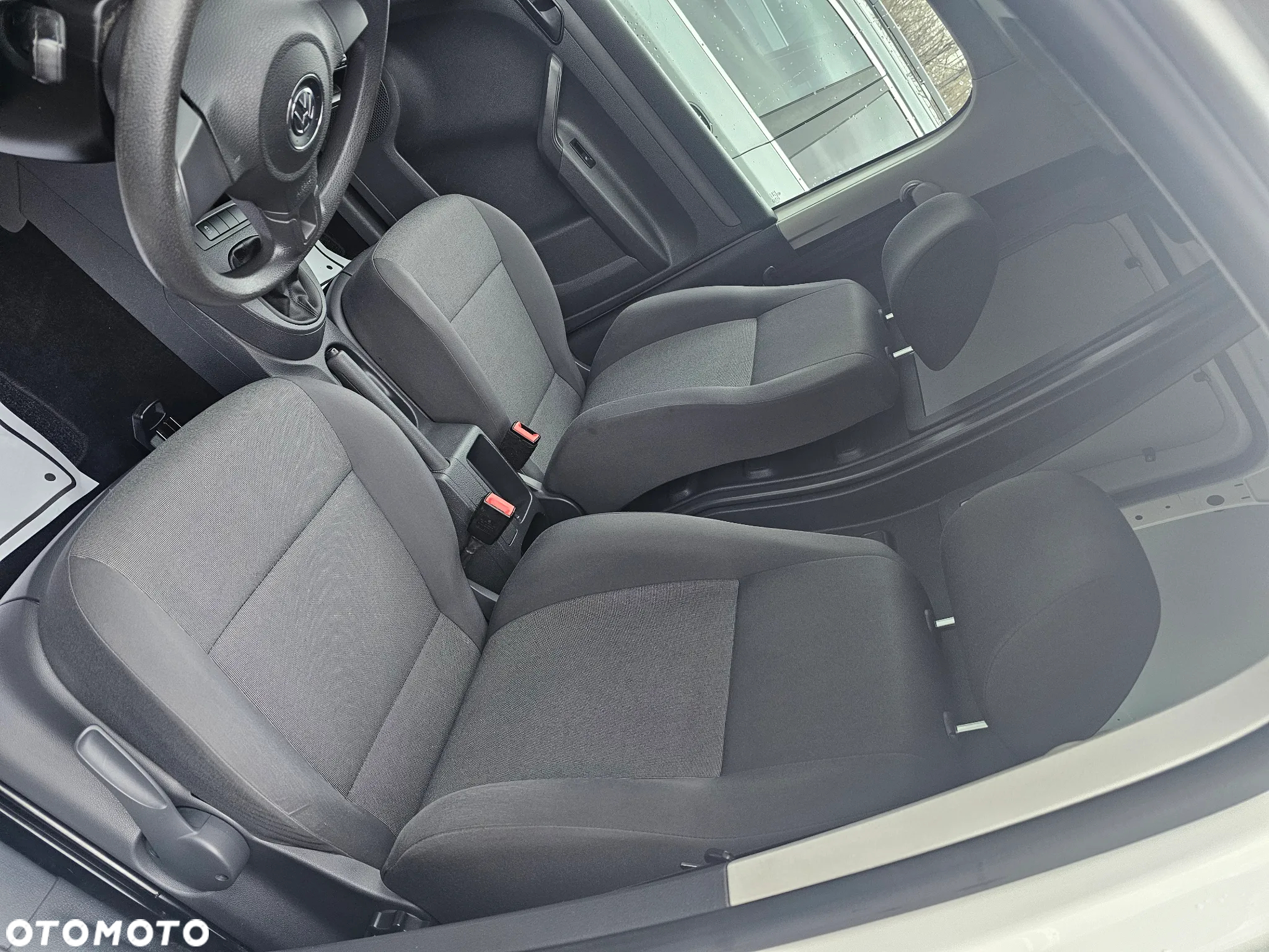Volkswagen Caddy 1.6 TDI - 17