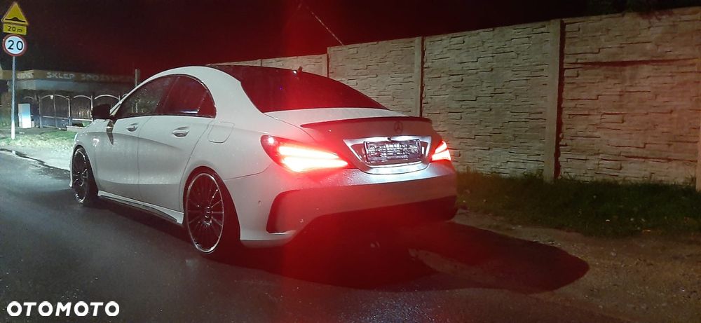 Mercedes-Benz CLA 200 - 22