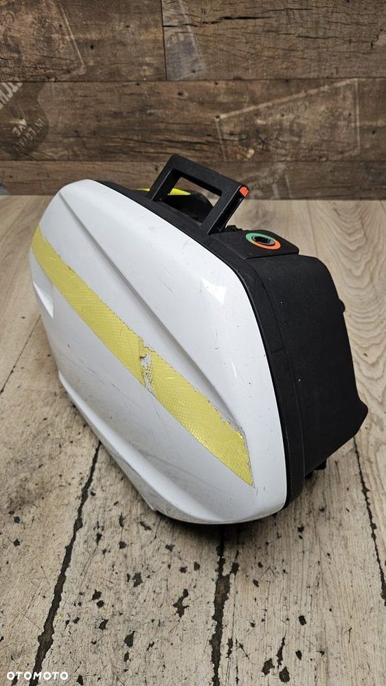 Kufer prawy Yamaha FJR 1300 / Tracer 900 / TDM 900 - 13