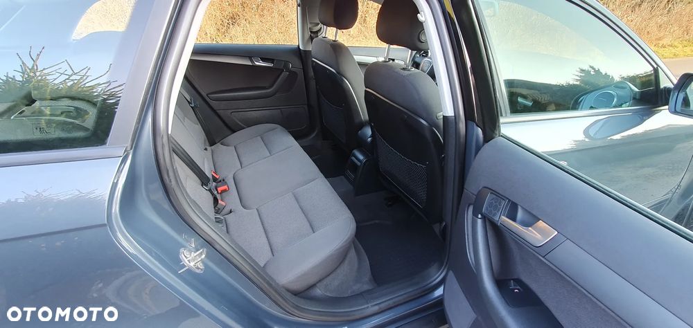 Audi A3 Sportback 1.6 Attraction - 31