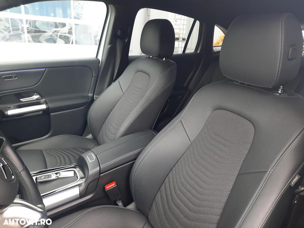 Mercedes-Benz GLA 250 e - 15