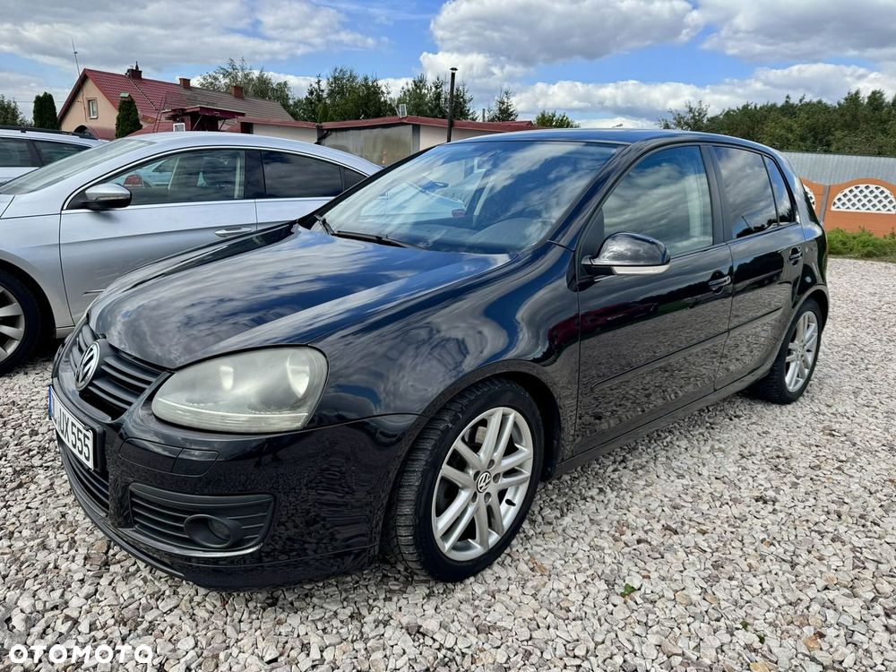 Volkswagen Golf - 2
