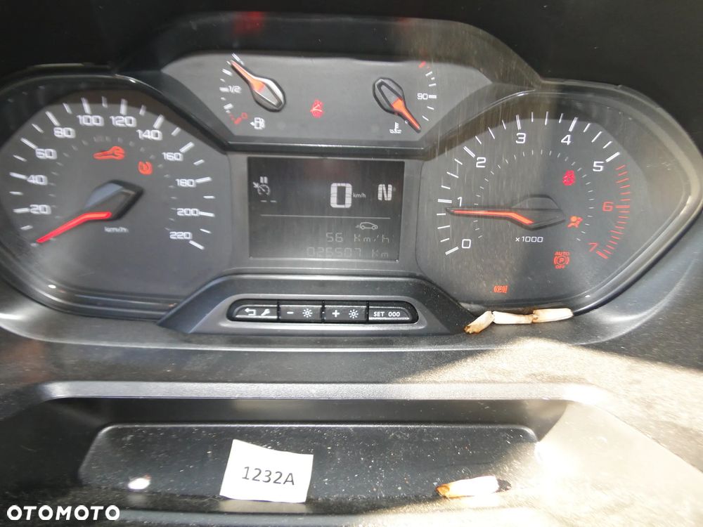 Peugeot PARTNER - 20