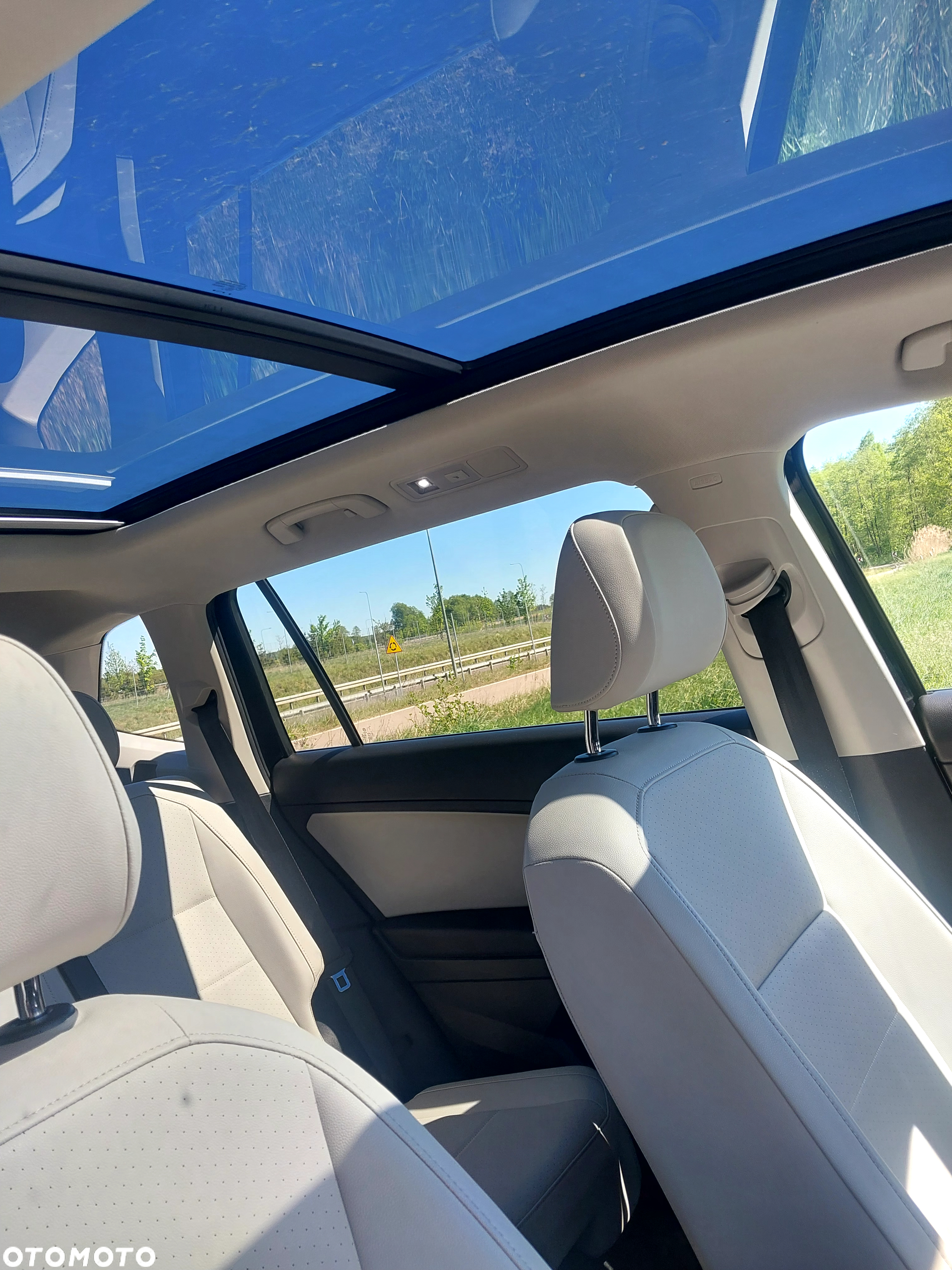 Volkswagen Tiguan - 9