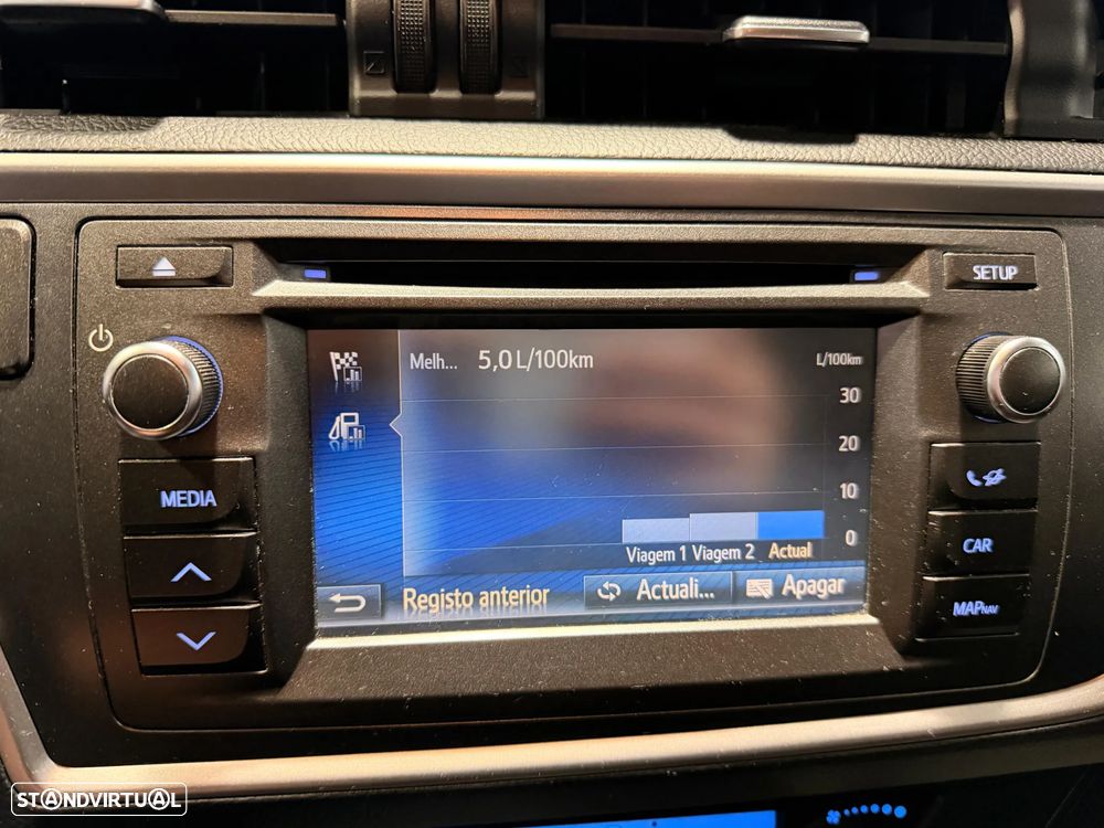 Toyota Auris Touring Sports 1.4 D-4D Com+P.Sport +Navi - 20