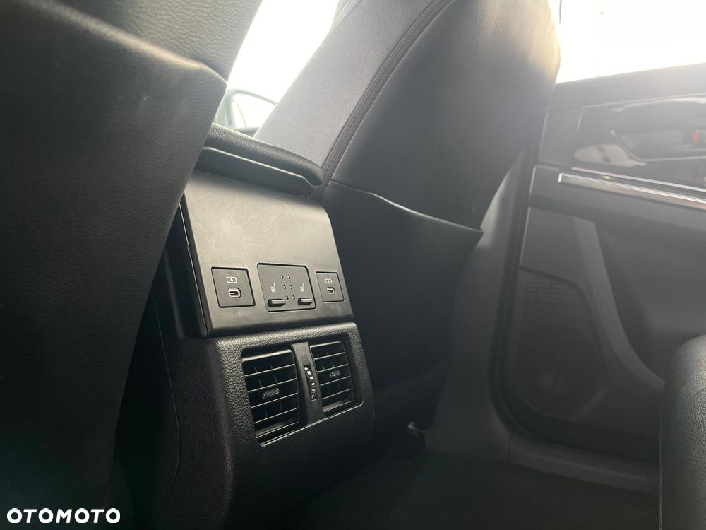 Toyota bZ4X 71.4kWh Executive - 15