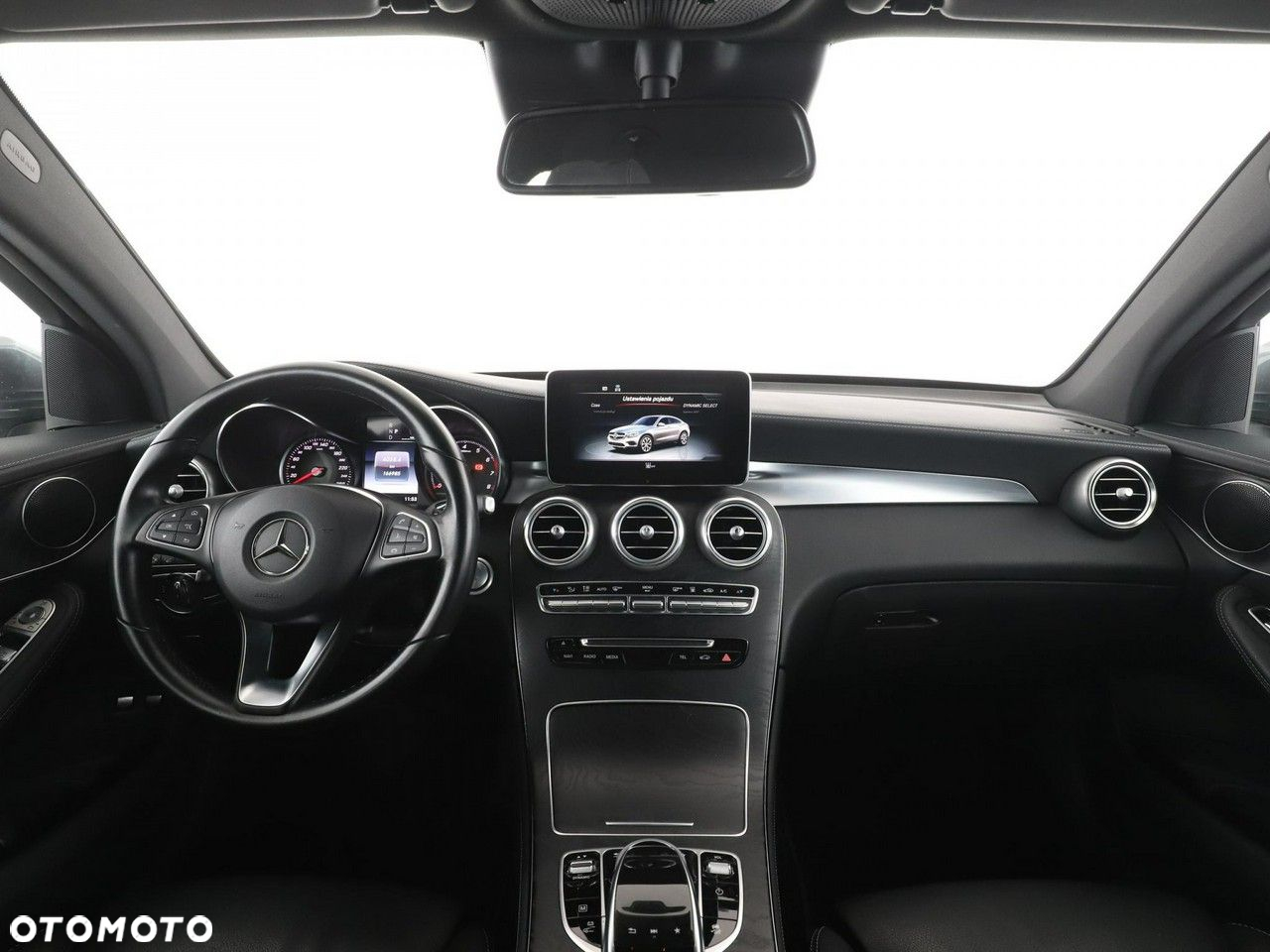 Mercedes-Benz GLC - 15