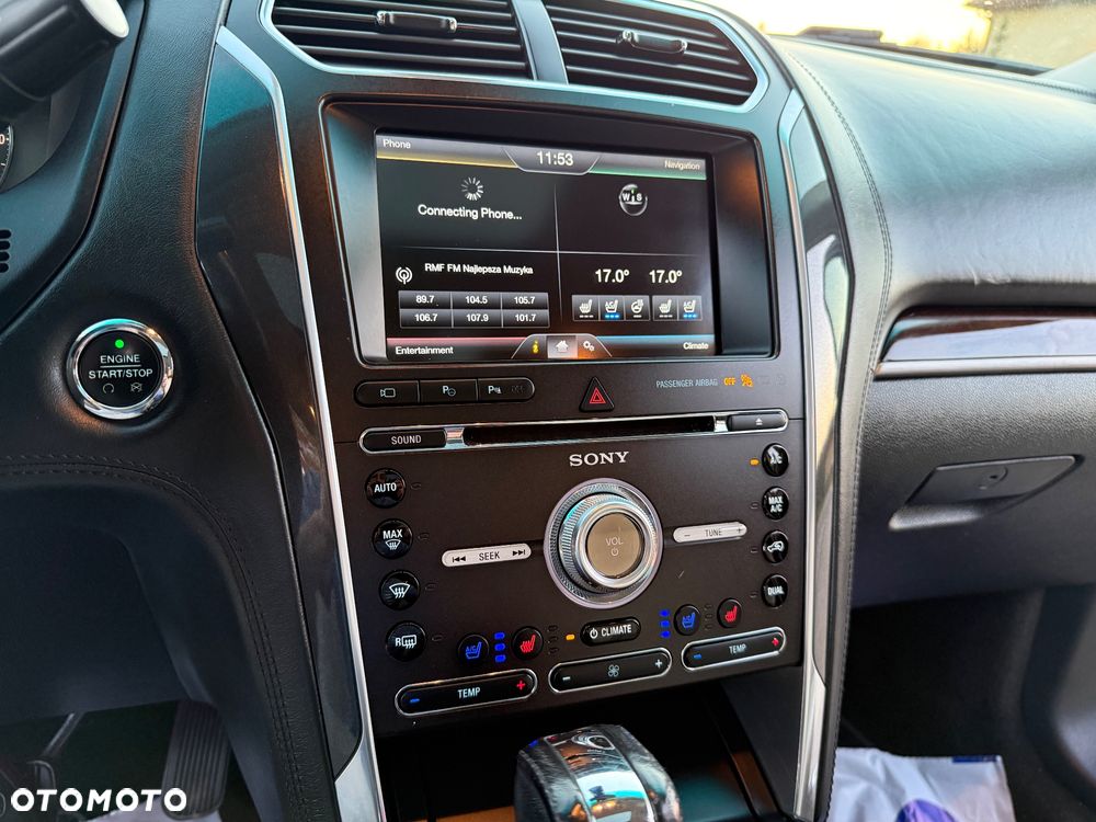 Ford Explorer - 31
