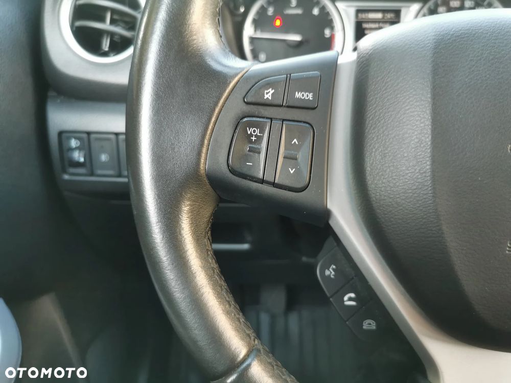 Suzuki Vitara 1.6 DDiS (4x4) Allgrip Comfort - 16