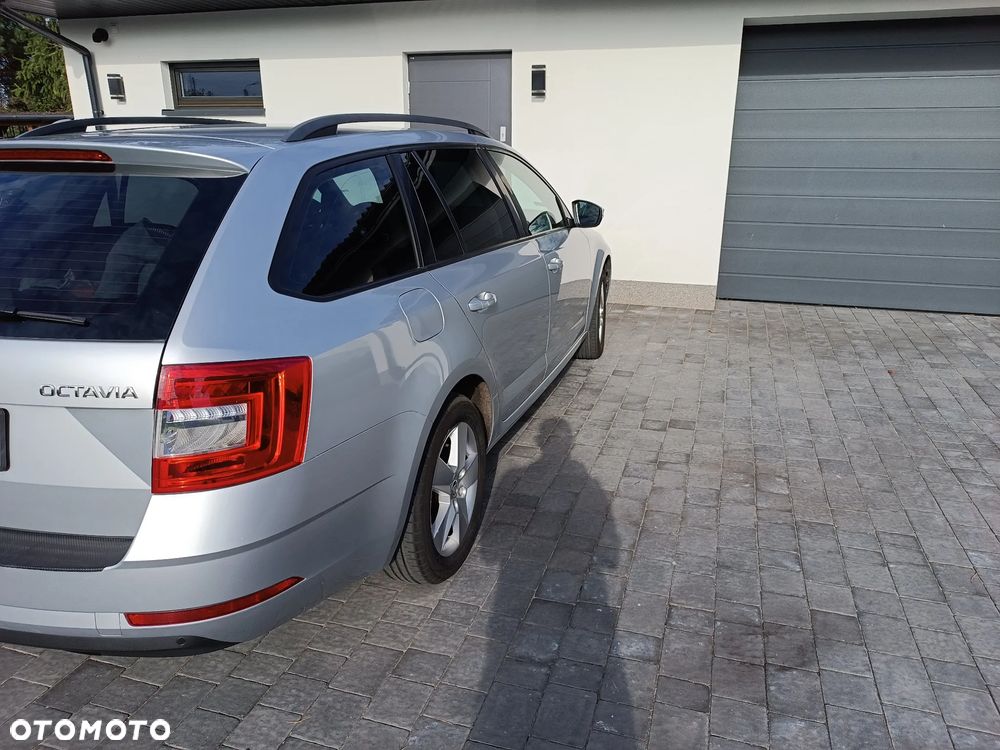 Skoda Octavia - 2