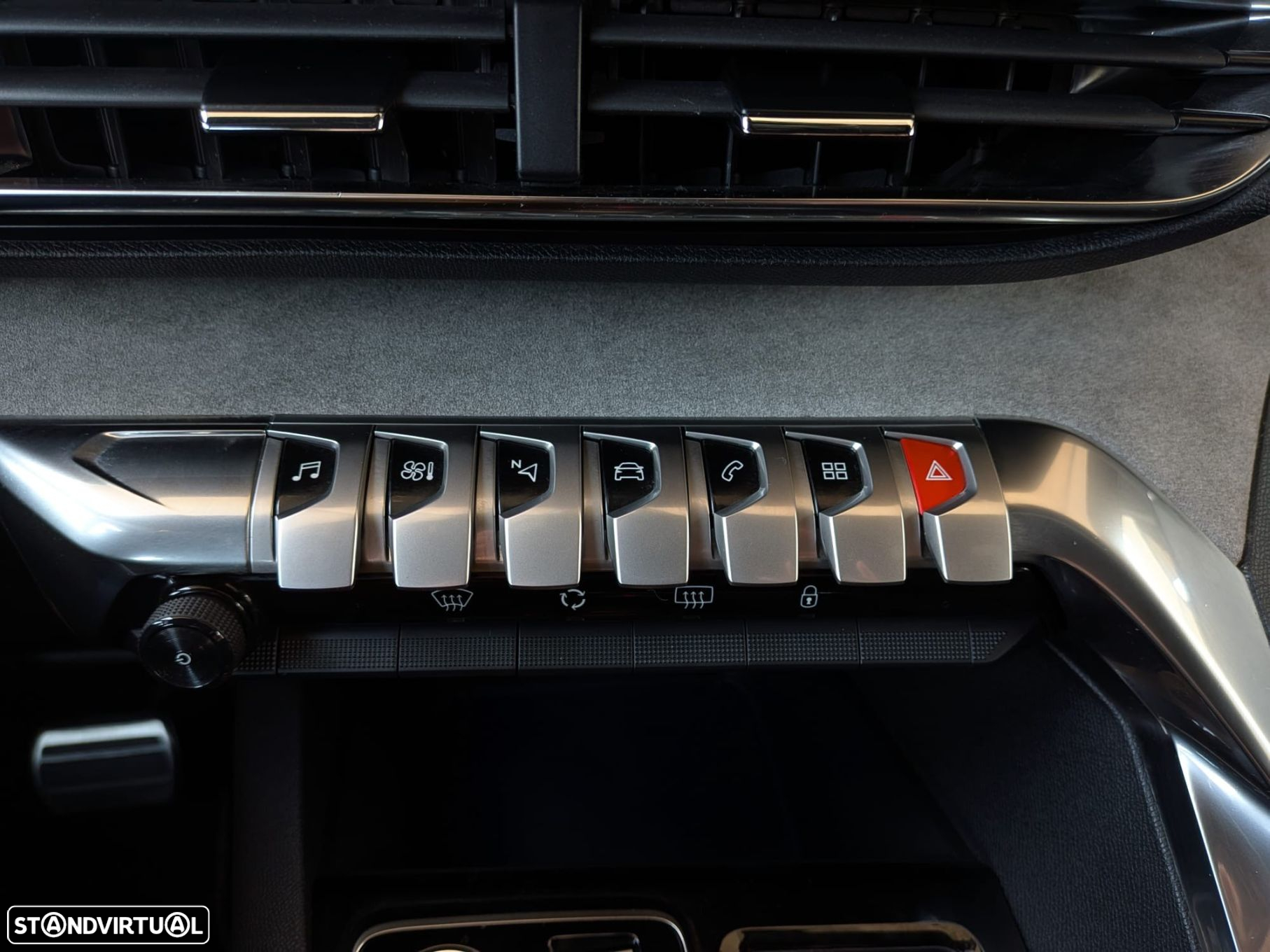 Peugeot 5008 1.5 BlueHDi Allure Pack EAT8 - 29