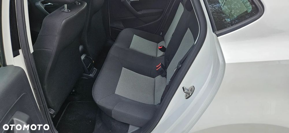 Volkswagen Polo 1.2 Entry - 8