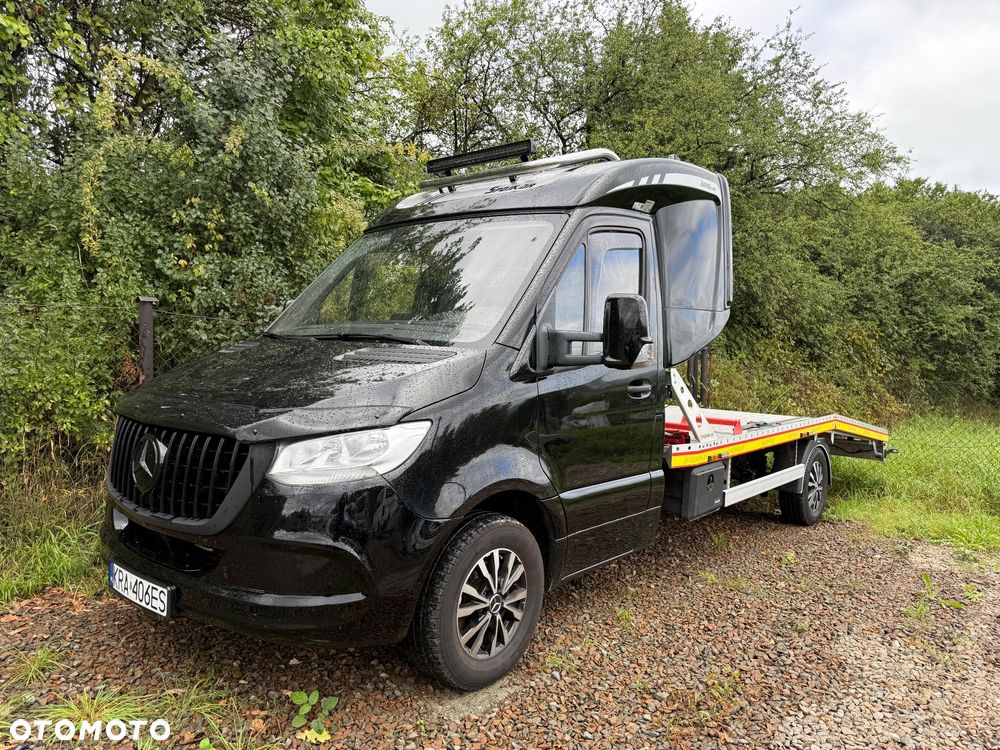 Mercedes-Benz Sprinter - 20