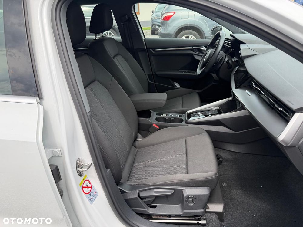 Audi A3 Limousine 35 TFSI S tronic advanced - 5