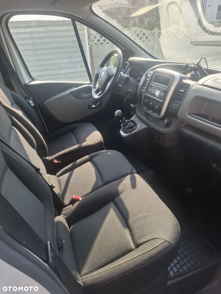 Renault Trafic - 8