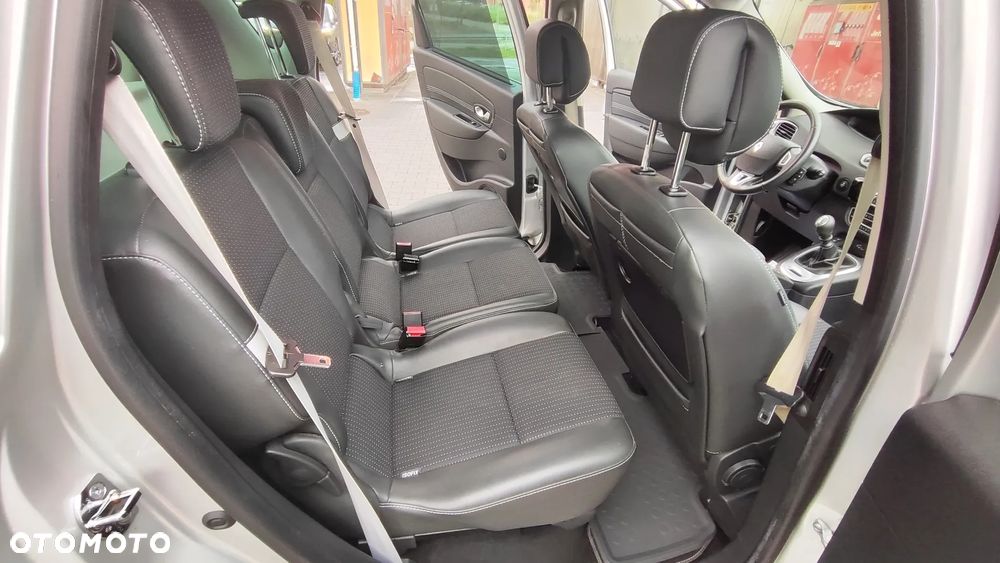 Renault Scenic 1.4 16V TCE Bose Edition - 14