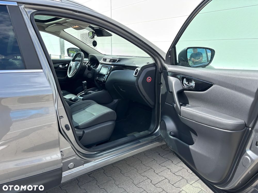 Nissan Qashqai 1.2 DIG-T Tekna EU6 - 36