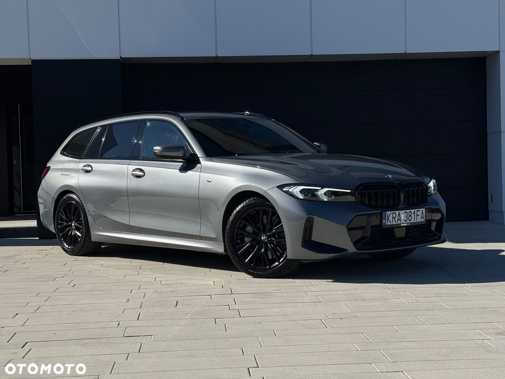 BMW Seria 3 330i xDrive M Sport - 19