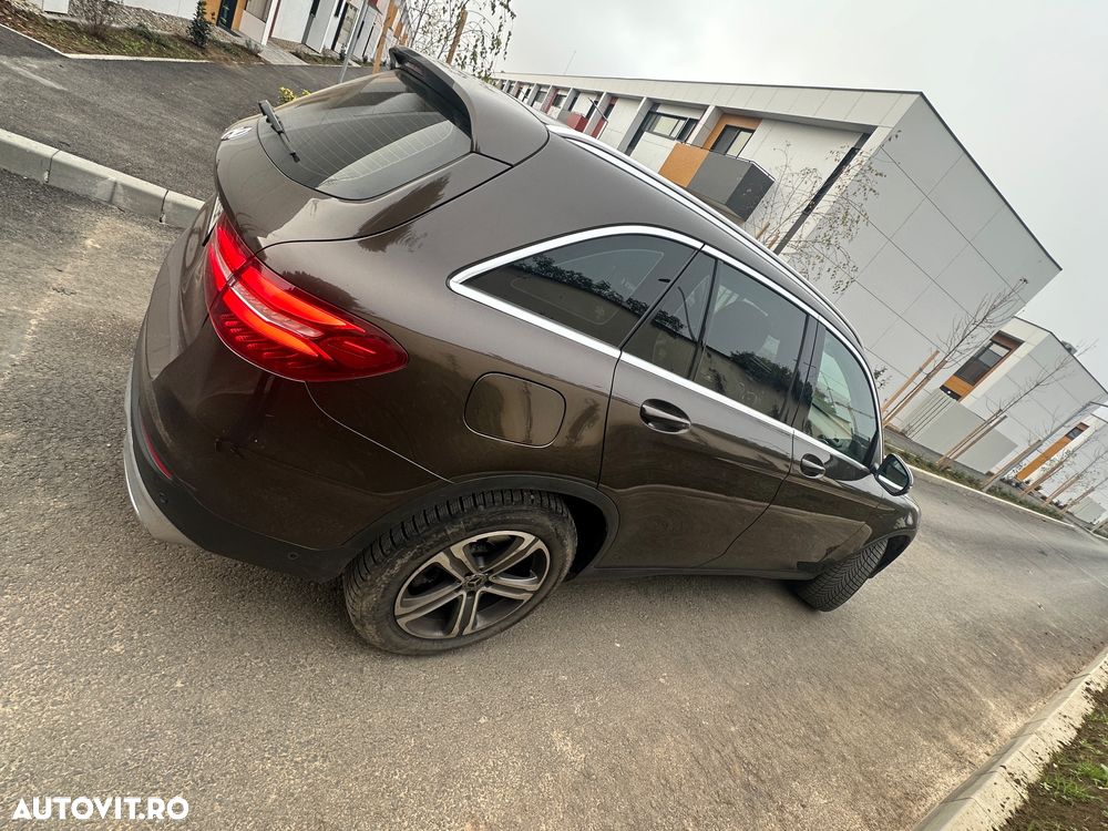 Mercedes-Benz GLC 220 d 4MATIC - 7