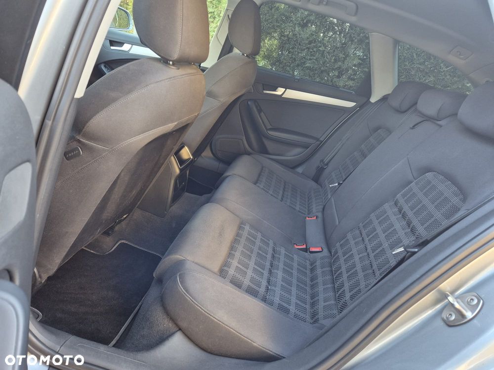 Audi A4 Avant 2.0 TDI e DPF S line Sportpaket - 20