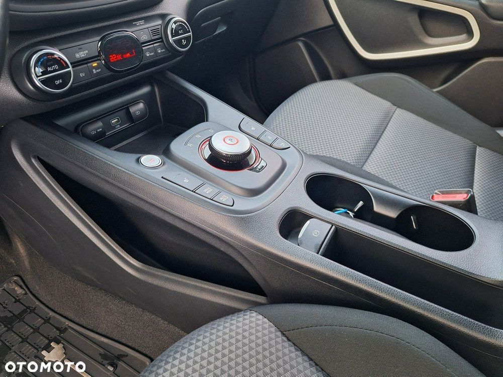 Kia Soul 64kWh M - 21