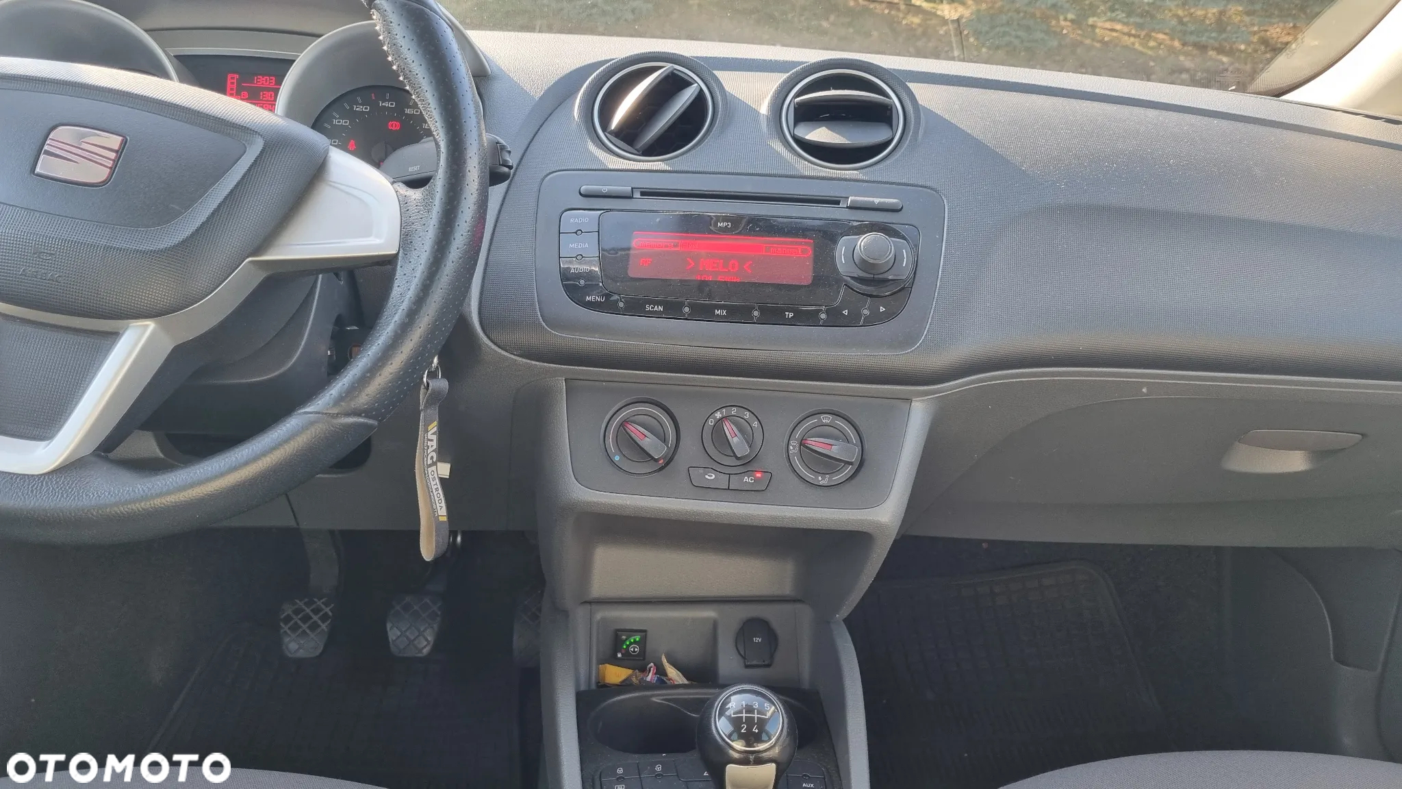 Seat Ibiza 1.4 16V Style - 13