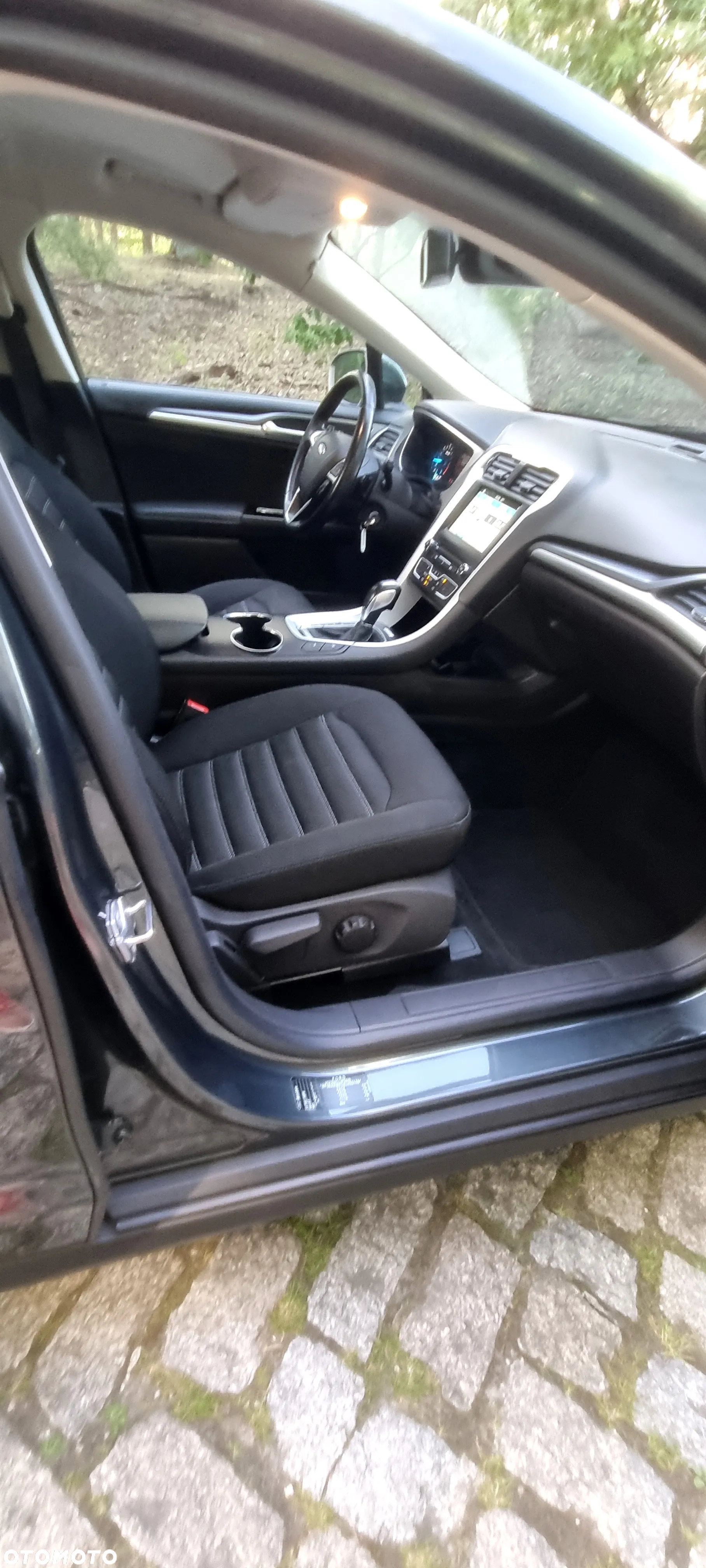 Ford Mondeo 2.0 TDCi Silver X (Amb Plus) PowerShift - 18