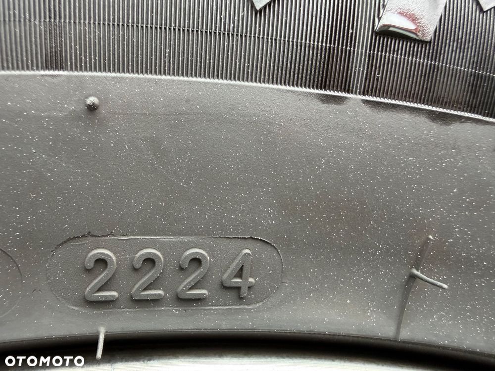 Ford Kuga - 28