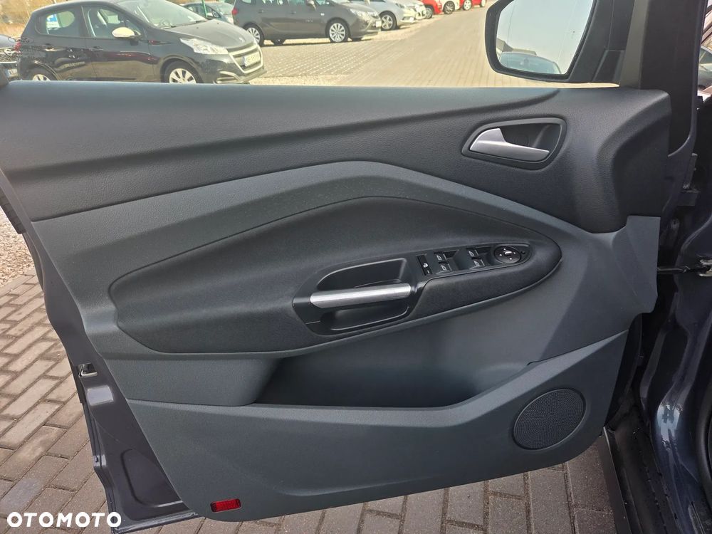 Ford C-MAX 1.0 EcoBoost Start-Stopp-System Titanium - 33