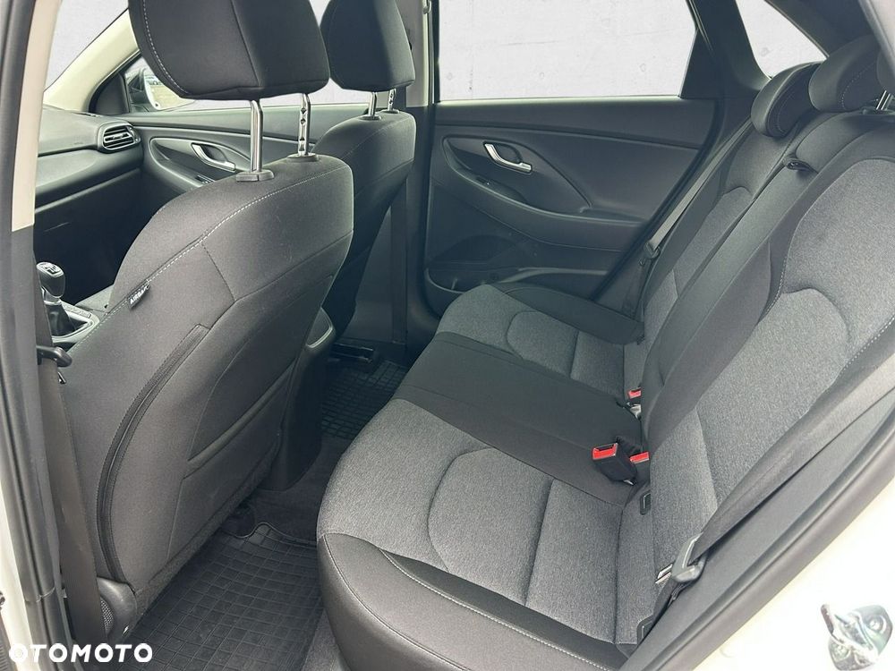 Hyundai i30 - 22