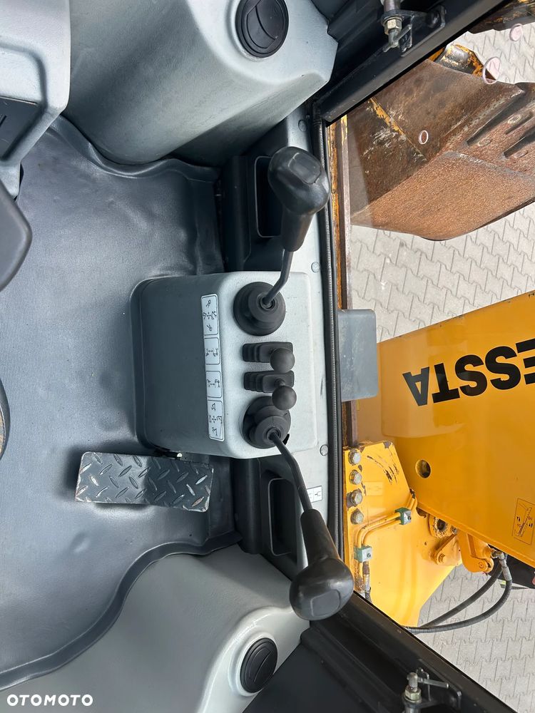 JCB CAT HSW DRESTA 9.50 M - 16