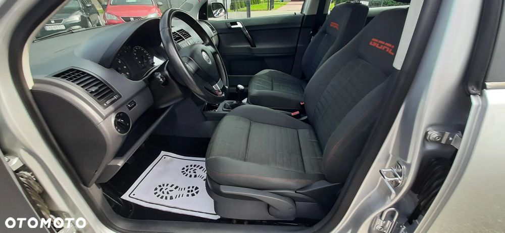 Volkswagen Polo - 7