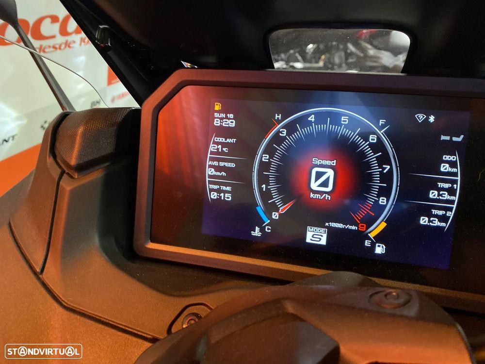 Yamaha TMAX 560 TECH MAX - 8