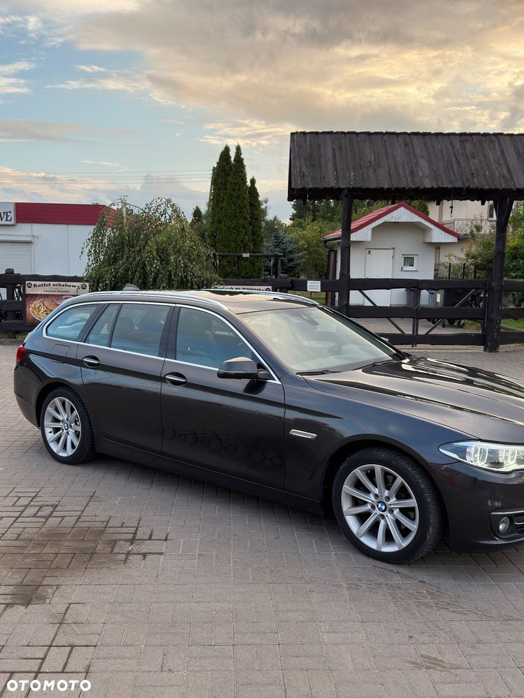 BMW Seria 5 520d Luxury Line - 4