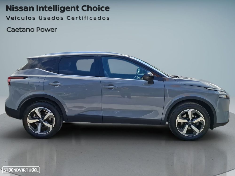 Nissan Qashqai 1.3 DIG-T N-Connecta LED+TT+SKY Xtronic - 9