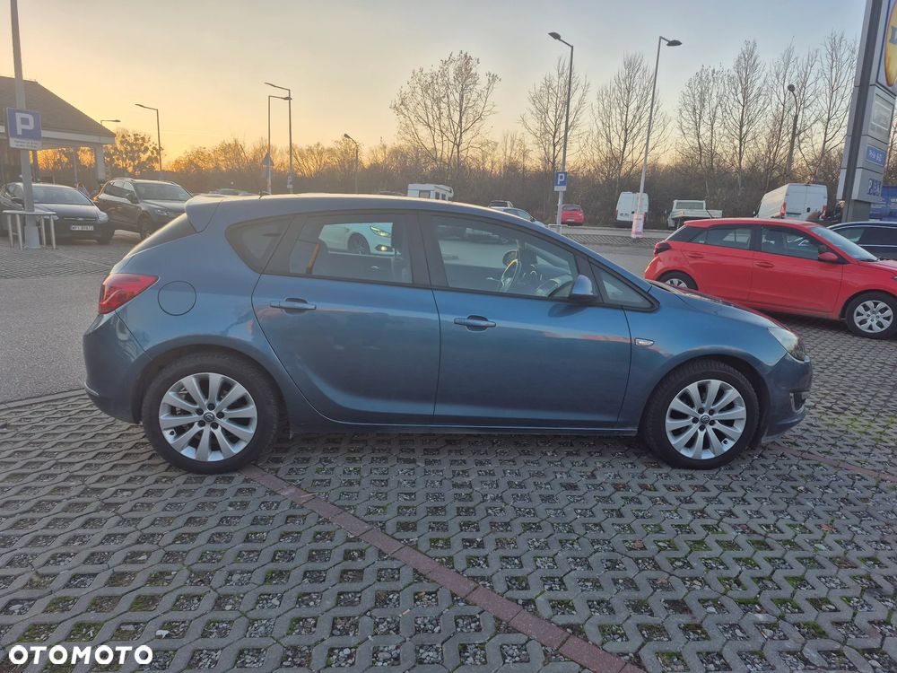 Opel Astra 1.6 Enjoy - 3