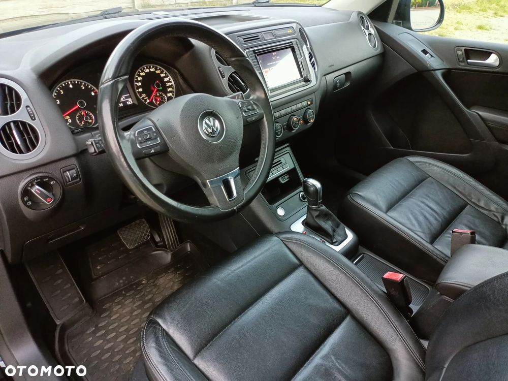 Volkswagen Tiguan - 17