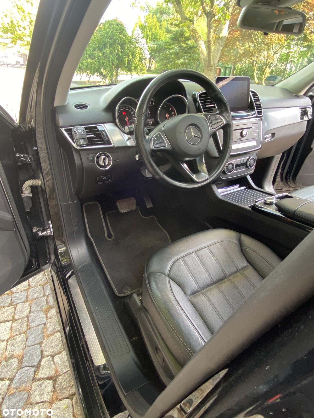 Mercedes-Benz GLE 250 d 4-Matic - 16