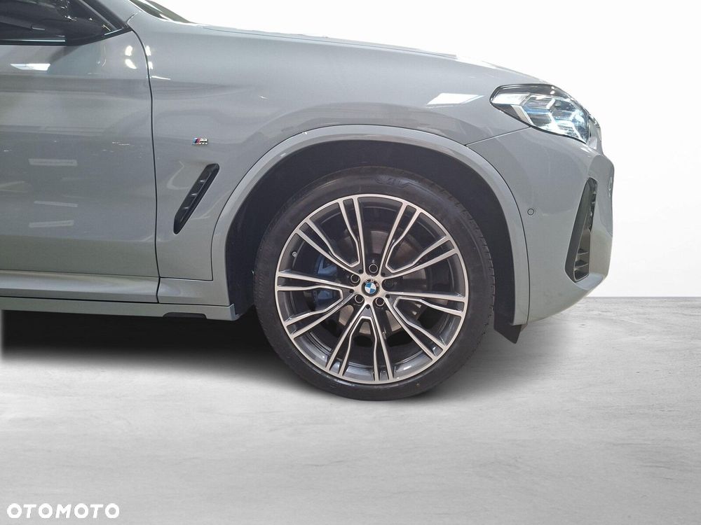BMW X4 - 10