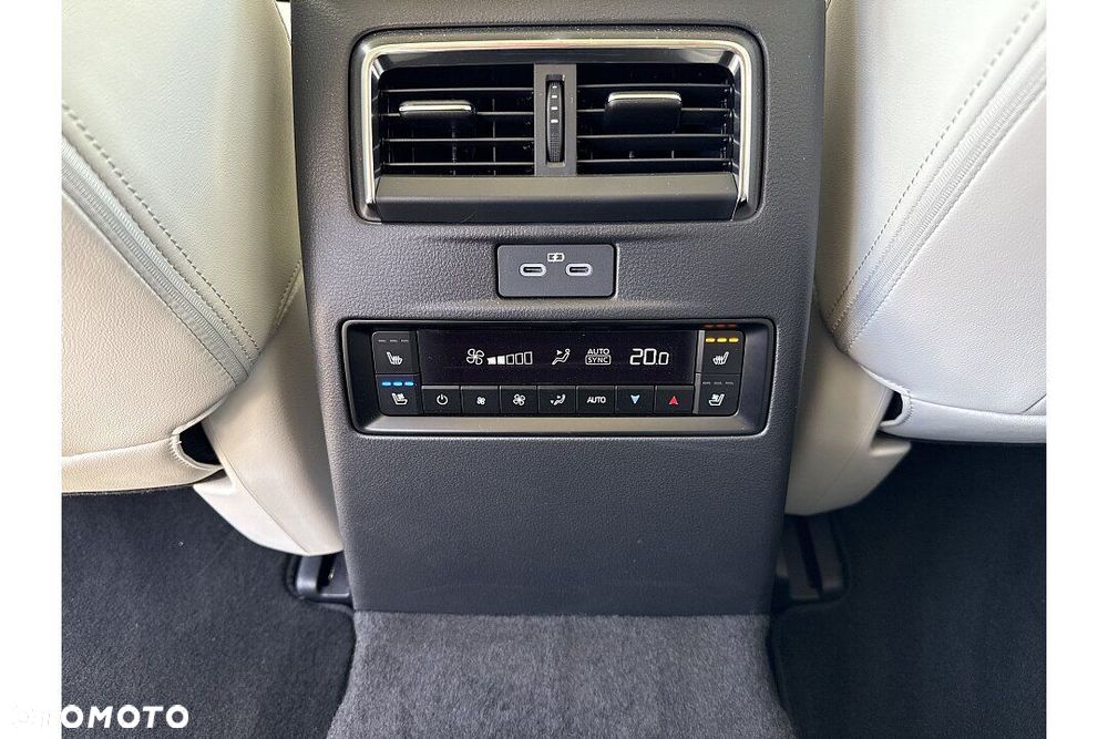 Mazda CX-80 - 28