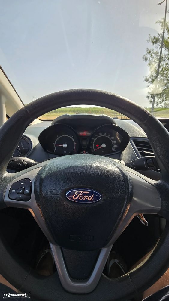 Ford Fiesta 1.4 TDCI Trend - 10
