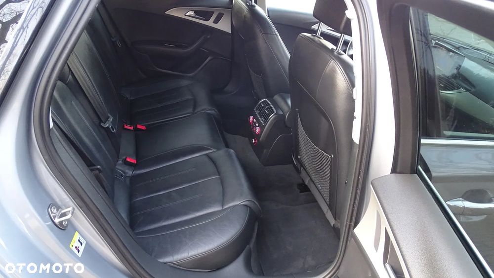 Audi A6 Avant 2.0 TDI Ultra S tronic - 14