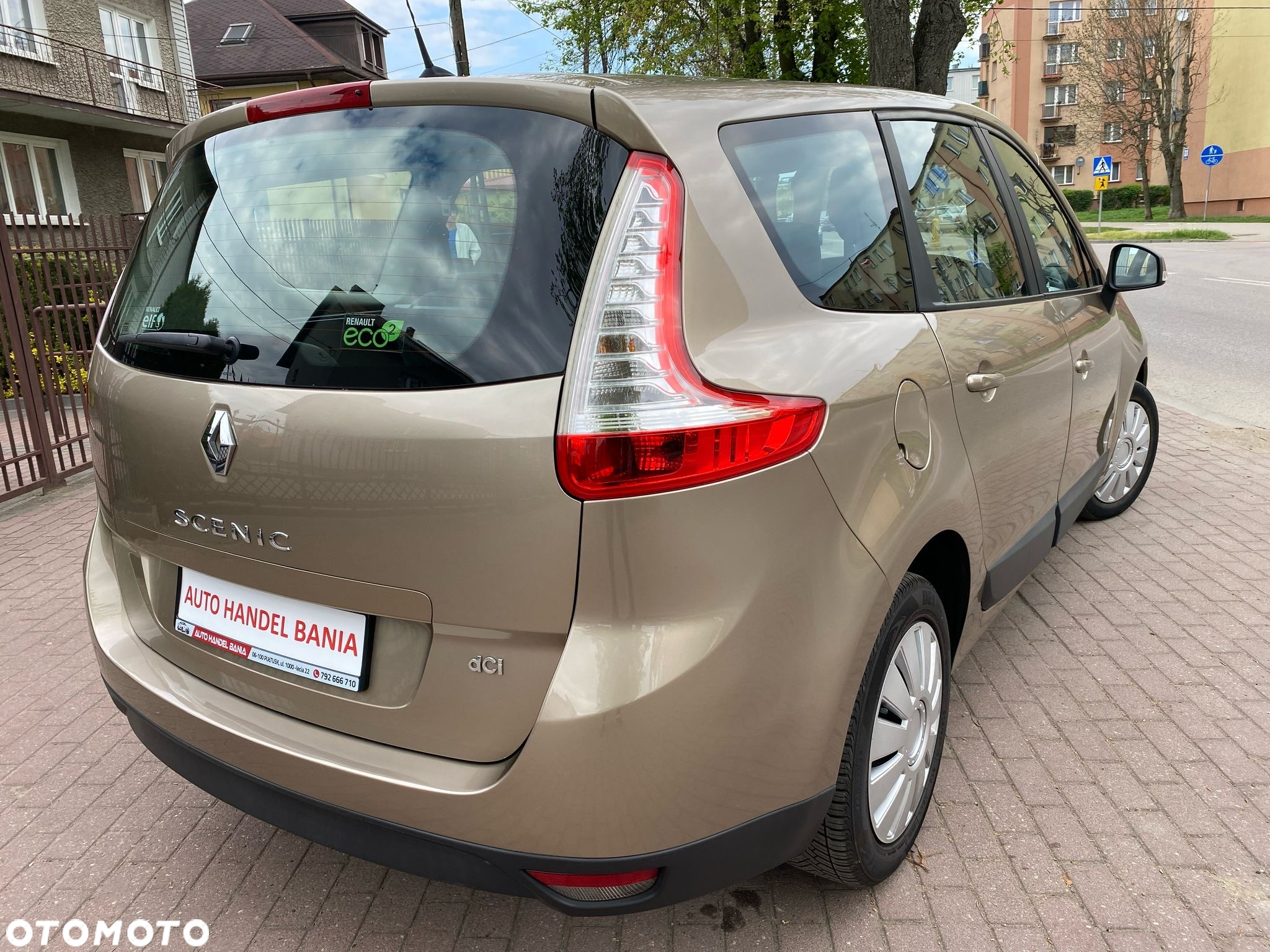 Renault Scenic 1.5 dCi Dynamique - 7