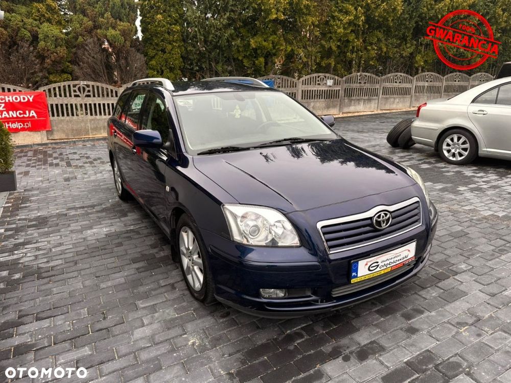 Toyota Avensis - 10