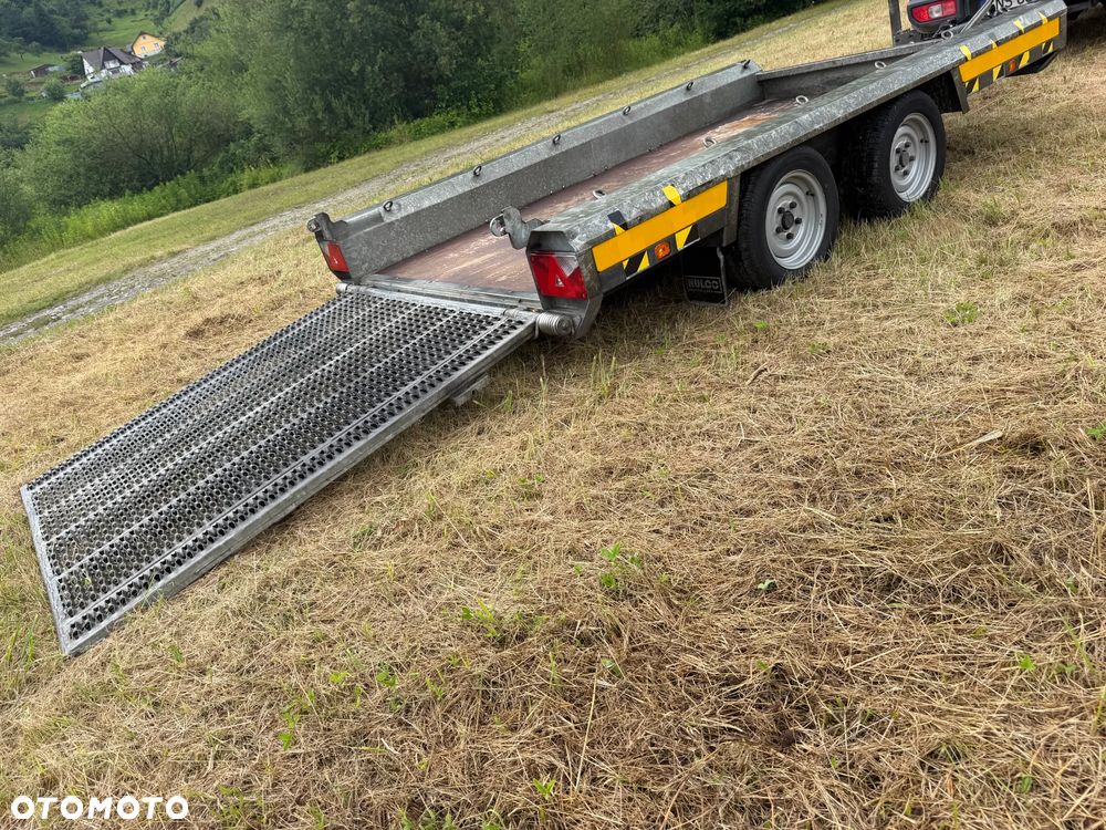 Inny Przyczepa Dwuosiowa Ciężarowa-LAWETA Do Koparek Maszyn Budowlanych. HULCO TERRAX-2 3001-LK.  NAJAZD Pełny Klapa z Bardzo mocnej konstrukcji. Lekki system otwierania najazdu jedną ręką! DMC 3000Kg! Jest To Laweta marki PREMIUM. Dwie ośie hamujące! Pełny ocynk. HULCO to Francuski Producent największy w Europie! Potężna jakość wykonania! Okazja Tanio. Laweta sprowadzona z Norwegii. Zero zużycia jak nówka sztuka! OKAZJA - 18