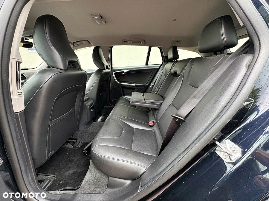 Volvo V60 D2 Drive-E Summum - 16