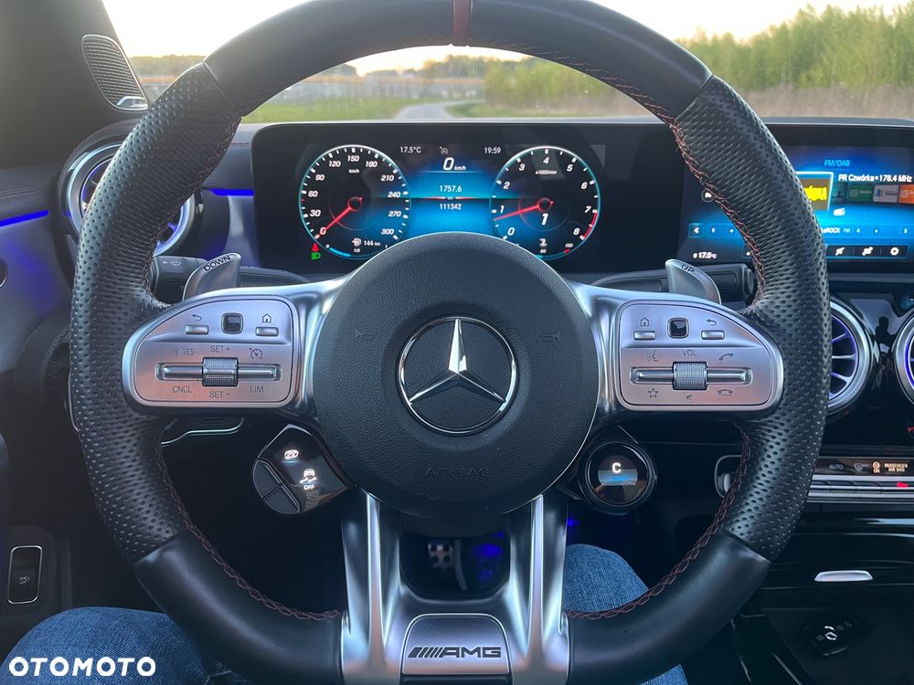 Mercedes-Benz CLA AMG 45 4-Matic 8G-DCT - 20