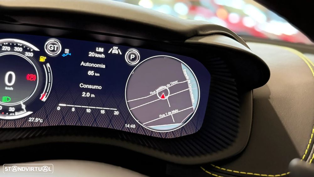 Aston Martin DBX 707 - 23
