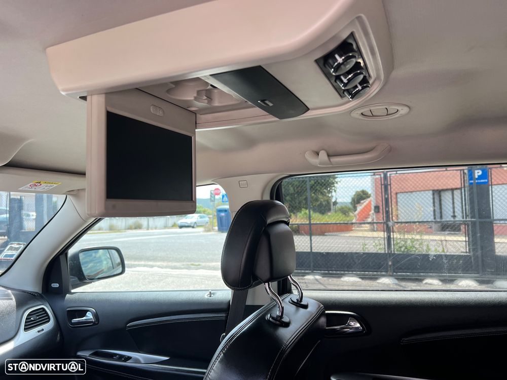 Fiat Freemont 2.0 M-Jet Urban - 17